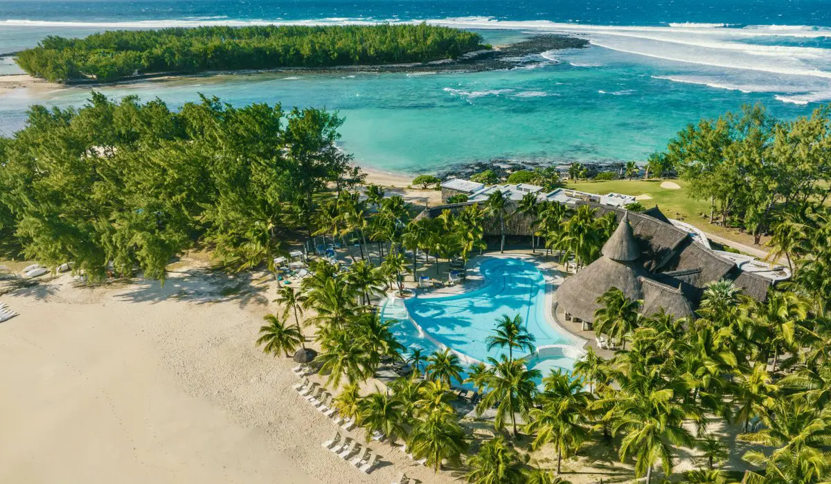 Le Shandrani Beachcomber Resort & Spa célèbre 35 ans sur la pointe historique de Blue-Bay